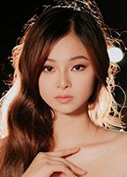 Angeli Khang