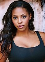 Lauren Mccarroll