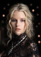 Lottie Moss