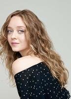 Madeleine Arthur