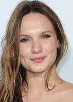 Ana Girardot