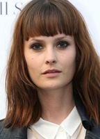Charlotte De Carle