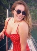 Ezgi Mola