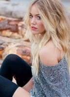 Jasmine Mae