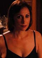 María