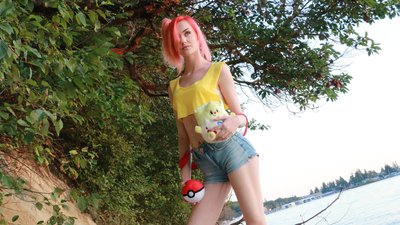 Clara Babylegs