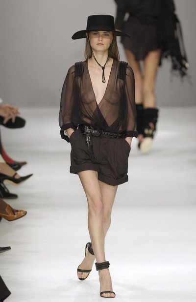 Анук Лепере (Anouck Lepere)