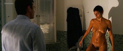Valeria Solarino