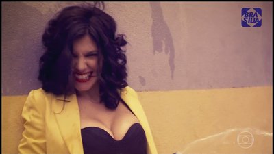 Verônica Debom