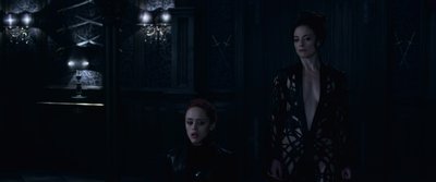 Lara Pulver