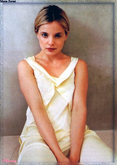 Мена Сувари (Mena Suvari)