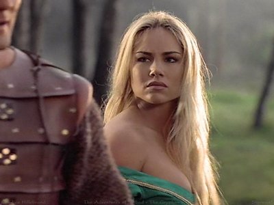 Candice Hillebrand