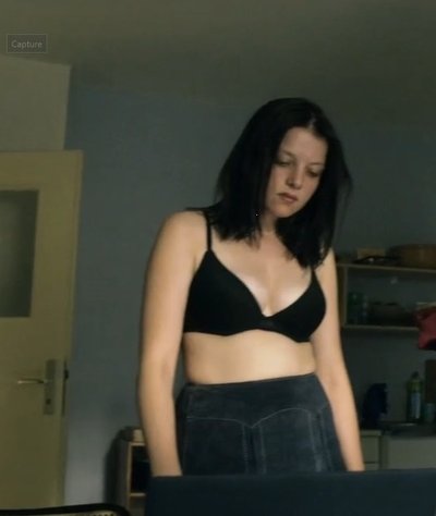 Jella Haase