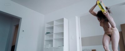 Ева Лёбау (Eva Löbau)