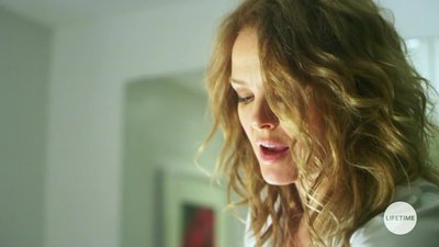 Dina Meyer