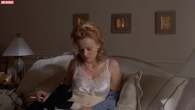 Samantha Mathis