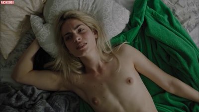 Тара Таллер (Tara Thaller)