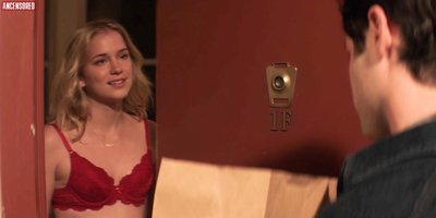 Elizabeth Lail