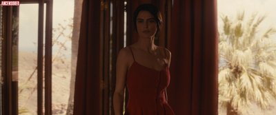 Catrinel Menghia Marlon