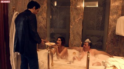 Catrinel Menghia Marlon