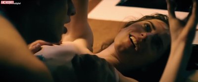 Antje Traue