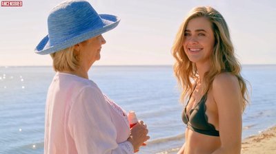 Melissa Roxburgh