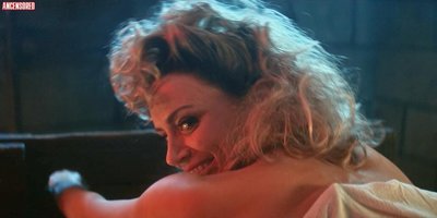 Taylor Schilling
