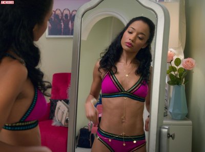Эринн Уэстбрук (Erinn Westbrook)