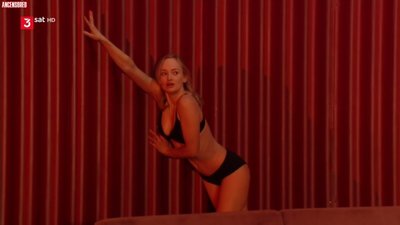 Аннемари Брюнтьен (Annemarie Brüntjen)