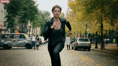 Katharina Schlothauer