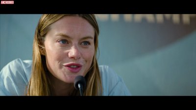 Camille Rowe