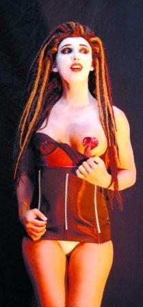 Amparo Navarro