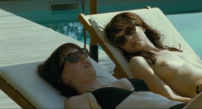 Alexandra Roach