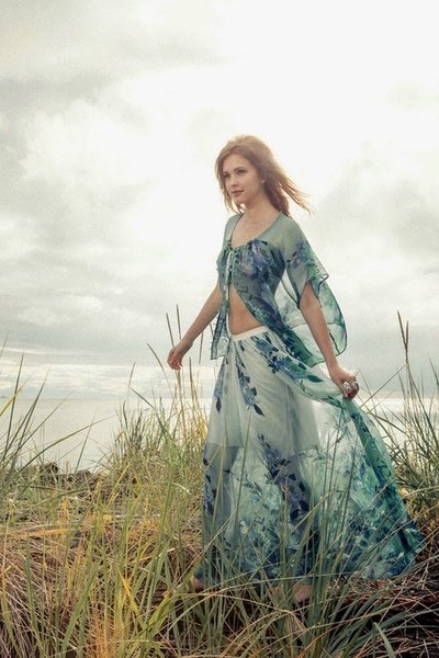 Alexia Fast