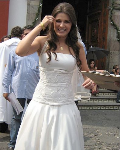 Alejandra Lazcano