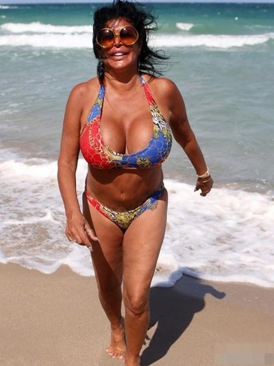 Angela Raiola