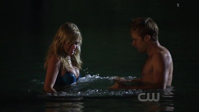 Britt Robertson