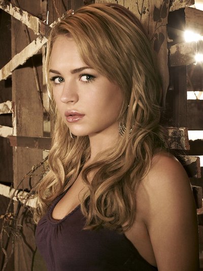 Britt Robertson
