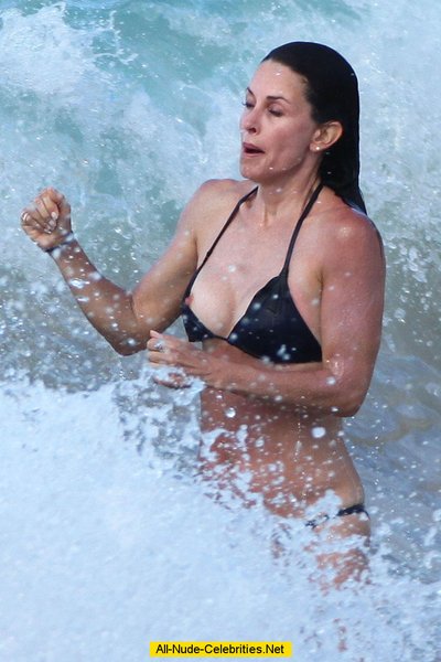 Courteney Cox
