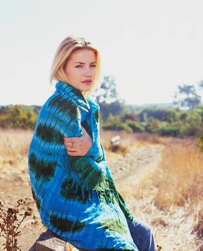 Elisha Cuthbert