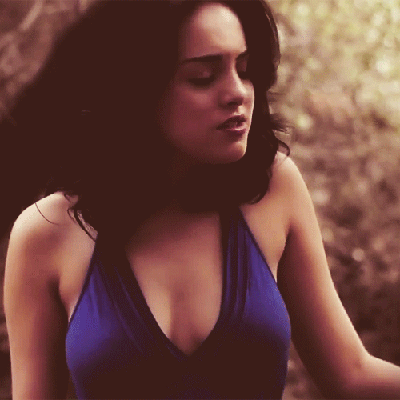 Elizabeth Gillies