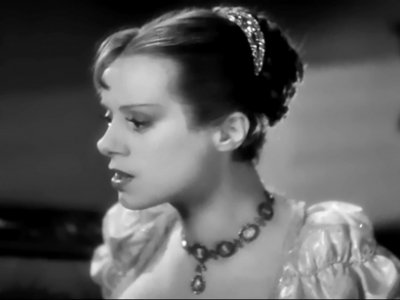 Elsa Lanchester