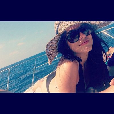 Flor Veliz