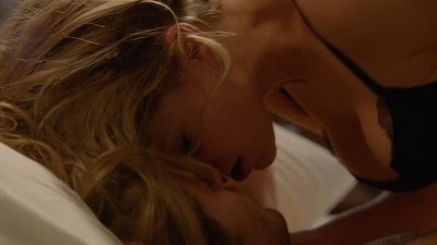 Jes Macallan