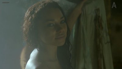Jessica Parker Kennedy