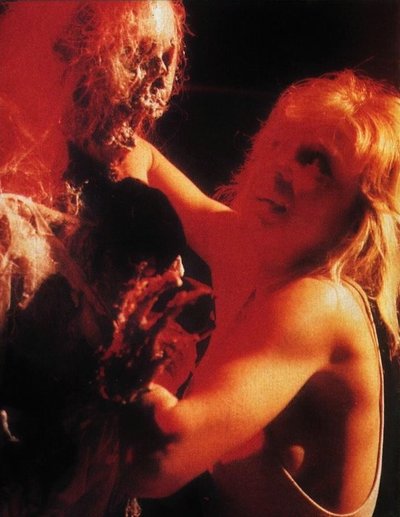 Линнеа Куигли (Linnea Quigley)