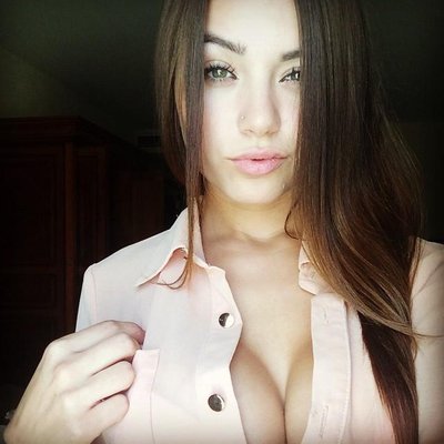 Melanie Pavola
