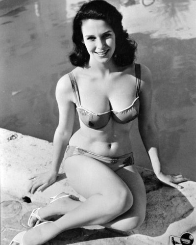 Marie Devereux