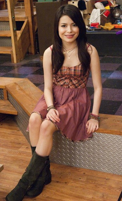 Miranda Cosgrove