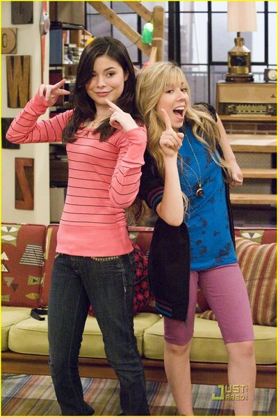 Miranda Cosgrove